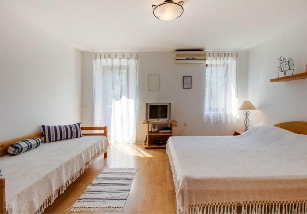 Apartments Jelena Veli Lošinj Exterior foto